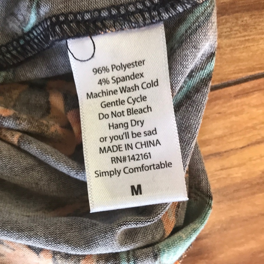 LuLaRoe Randy - Picture 4 of 4